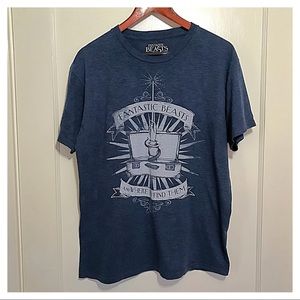{Fantasy Beasts} T-Shirt, L